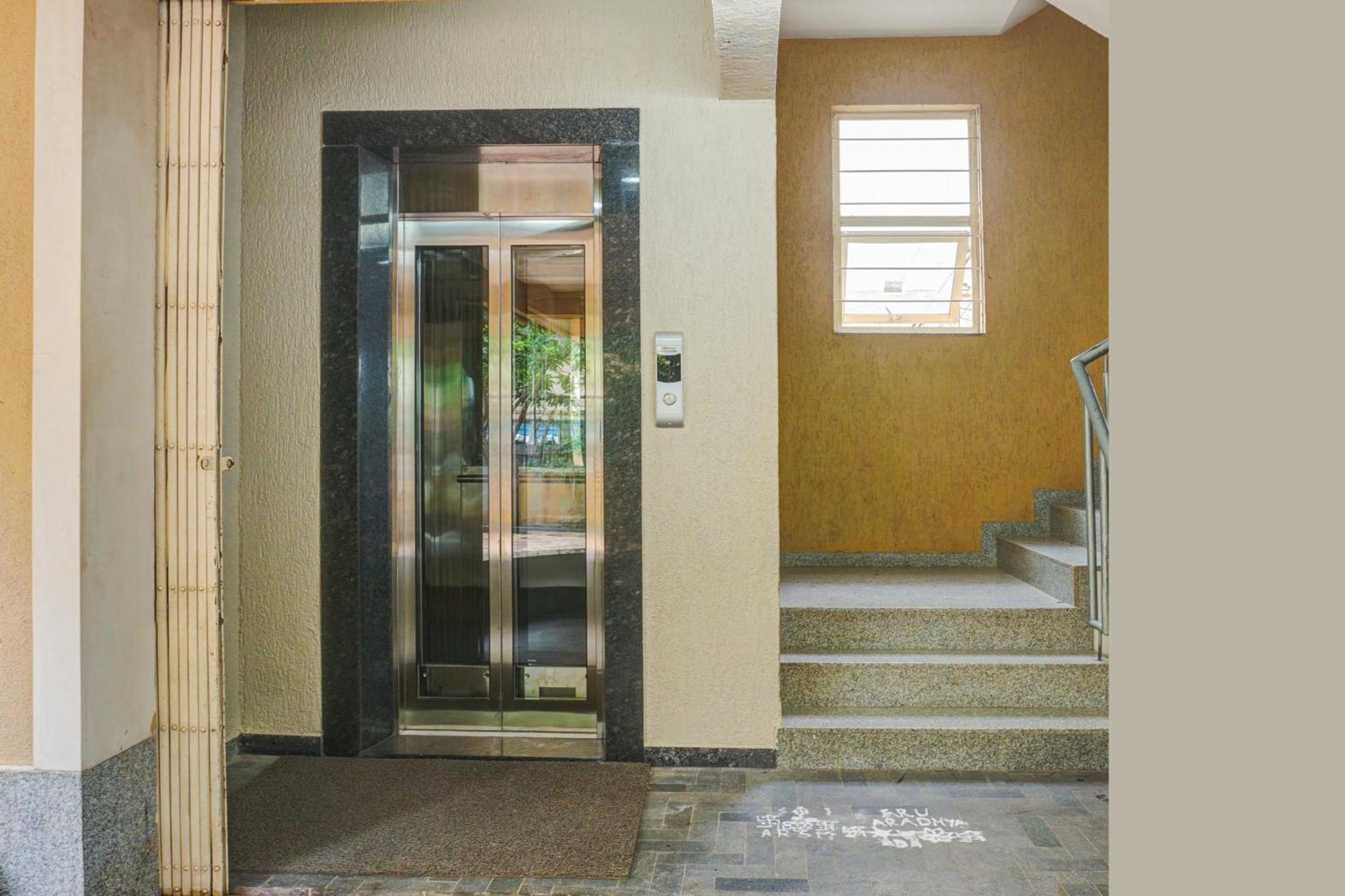 Hotel O Shree Hari プネ エクステリア 写真