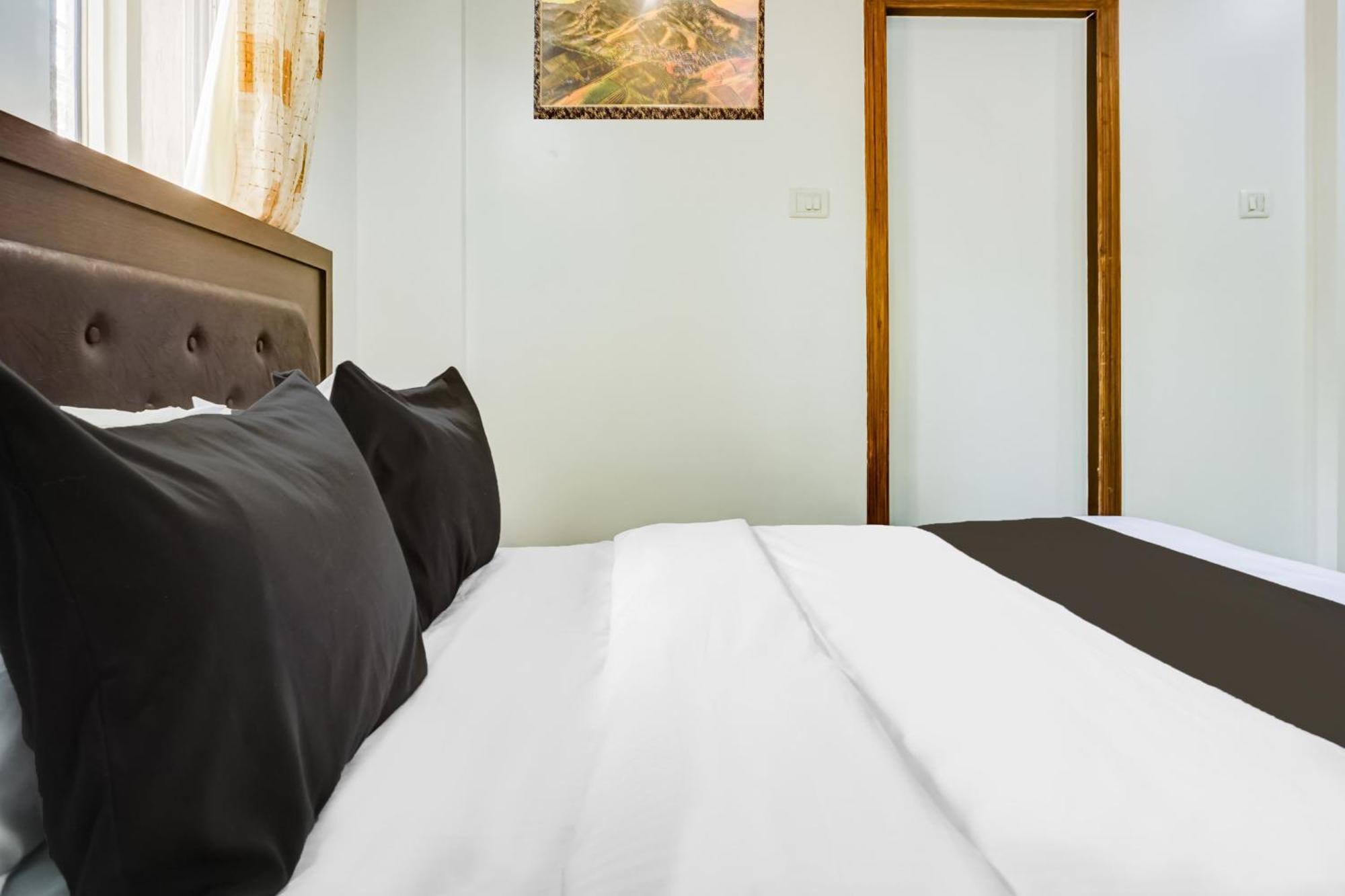 Hotel O Shree Hari プネ エクステリア 写真