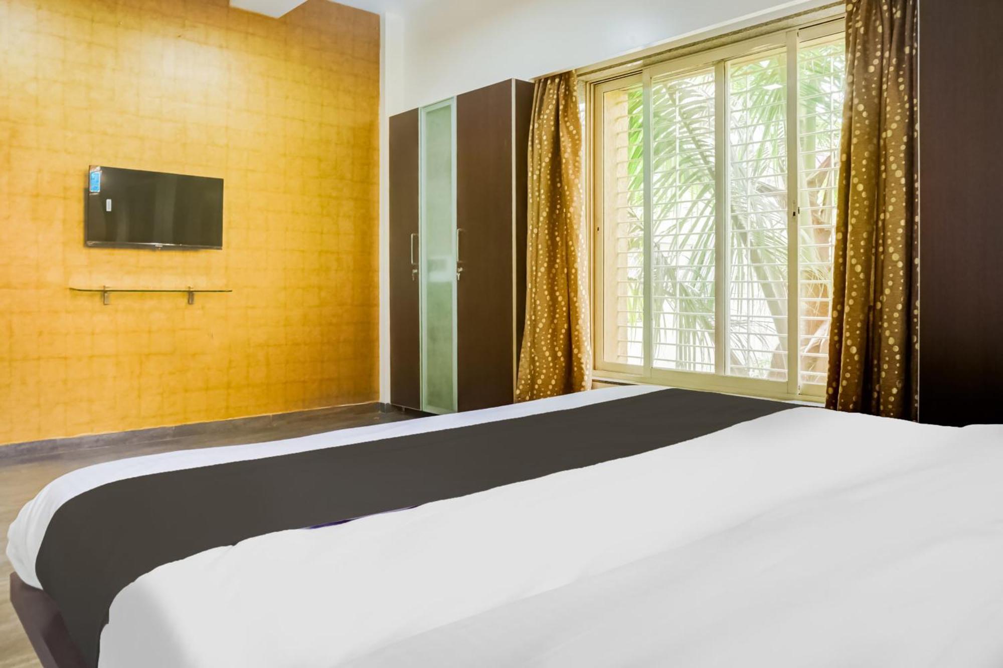 Hotel O Shree Hari プネ エクステリア 写真